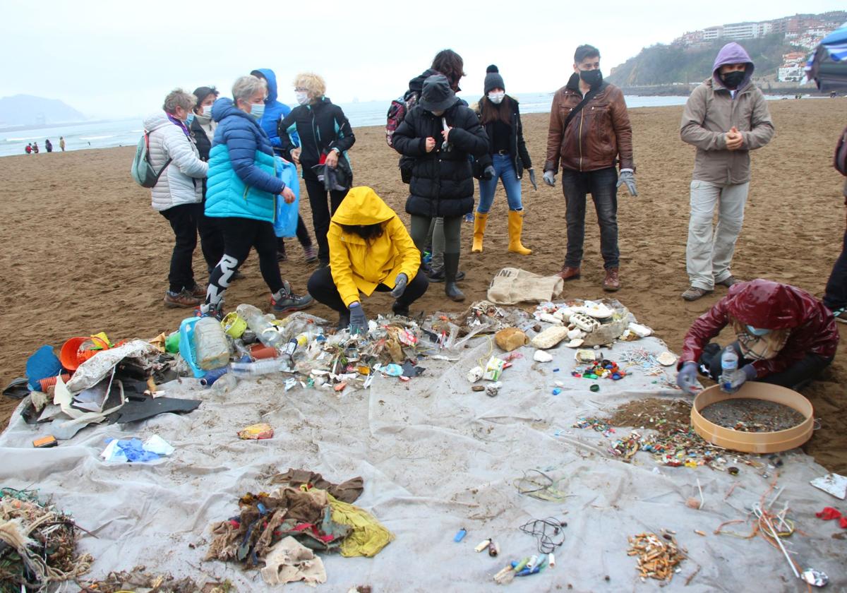 Ereaga es el punto de partida de un proyecto ambiental para defender el mar