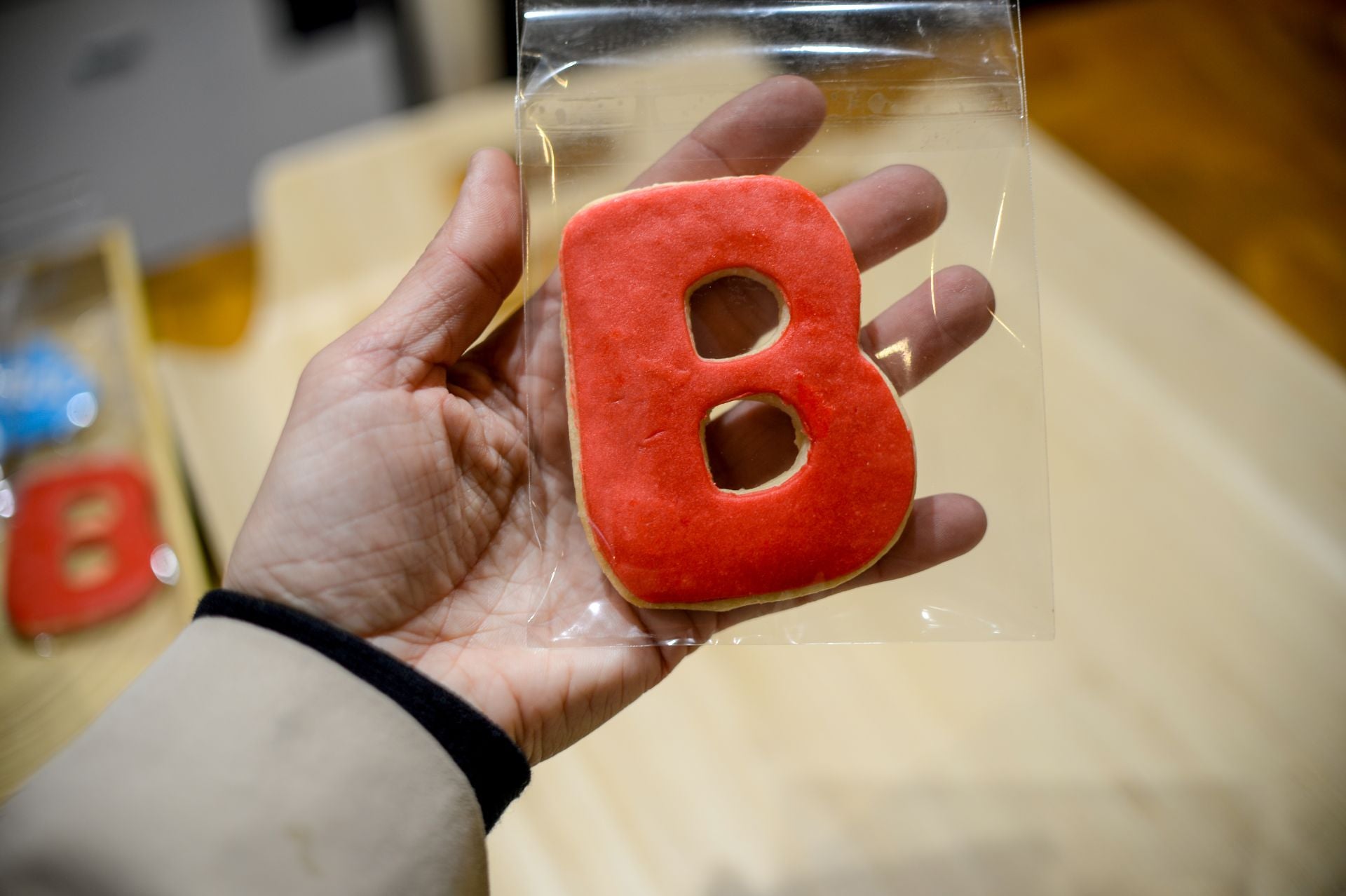 María y Luis, la pareja conocida por sus dulces caseros abre una cafetería en Bilbao con desayunos, meriendas y hasta plato del día