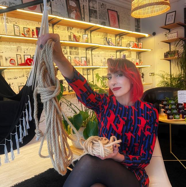 Lola Dacosta, 'sex coach' y propietaria de la tienda erótica del mismo nombre.