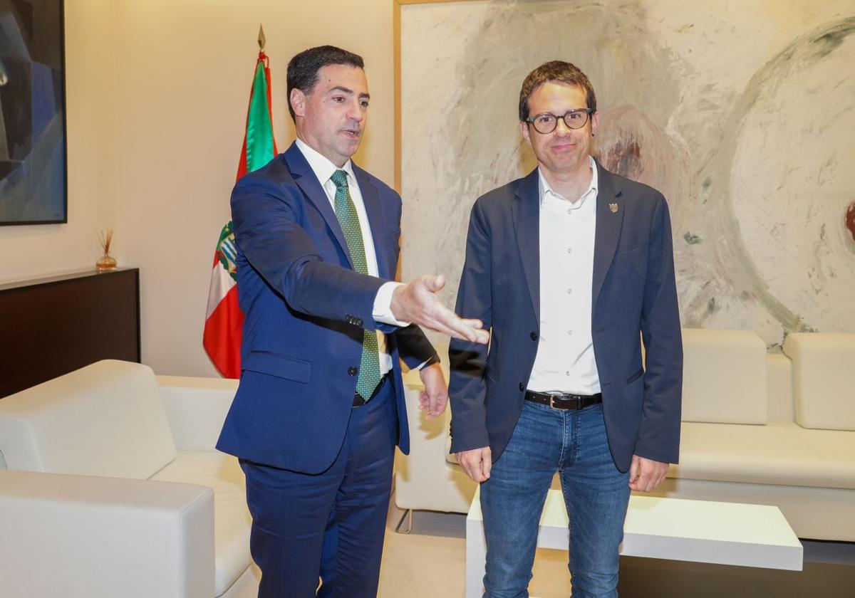 La oposición afea a Pradales y Andueza que su «mayor debate» sea el recorrido del TAV