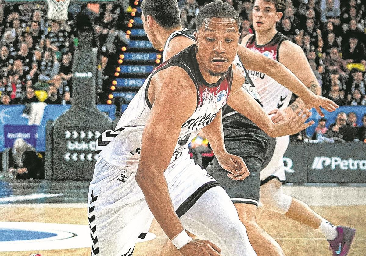 Melwin Pantzar fue el hombre de negro más destacado en el partido de ida con 19 puntos, 4 rebotes y otras tantas asistencias.