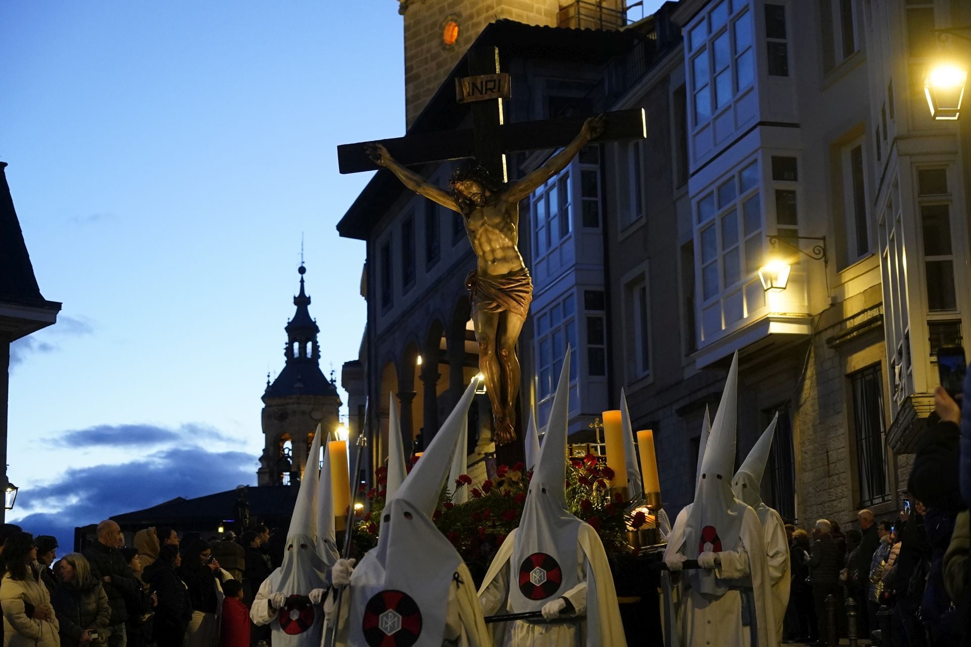 La Procesión del Santo Entierro en imágenes
