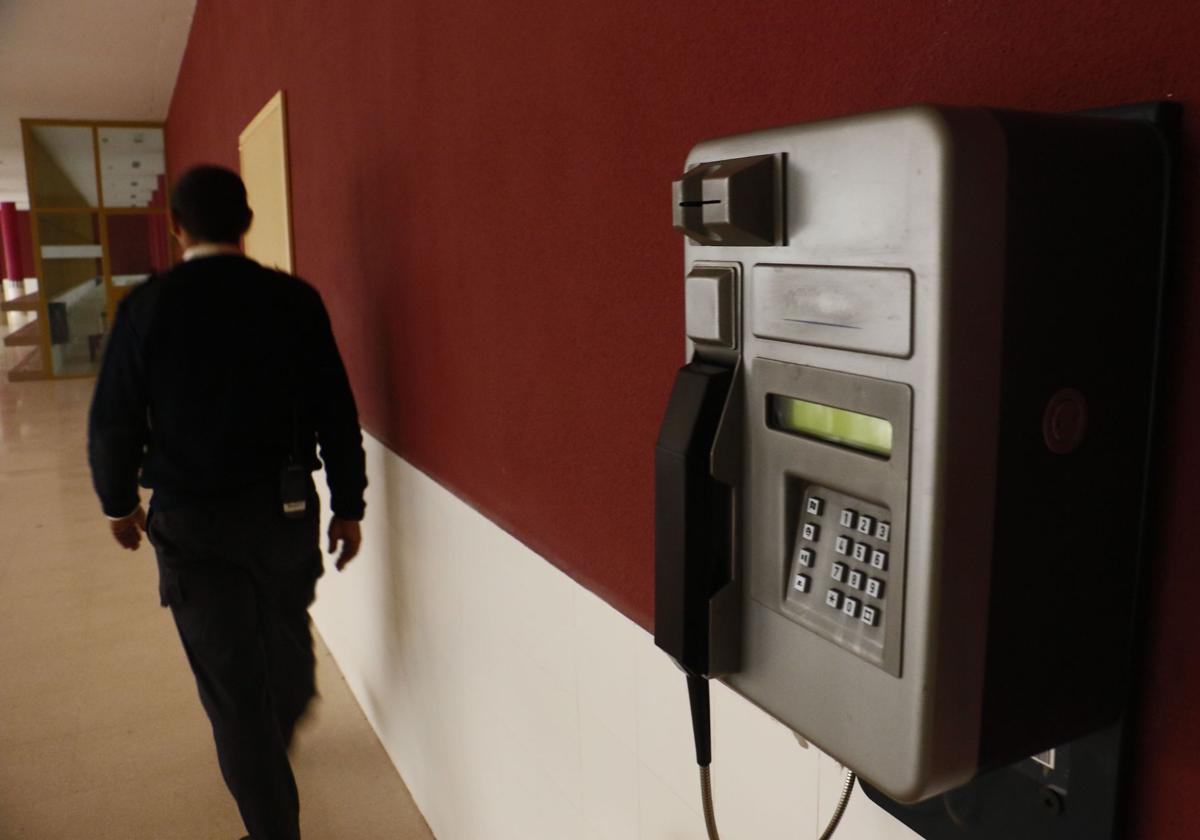 Los funcionarios de prisiones recibirán un extra tras su encierro en el Gobierno vasco