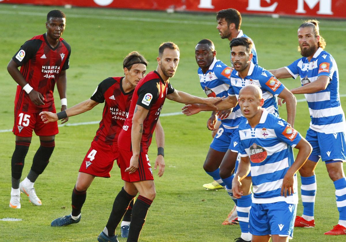 El balance ante el Dépor en Anduva es favorable al Mirandés con pleno de triunfos en 2ª y 2ª B