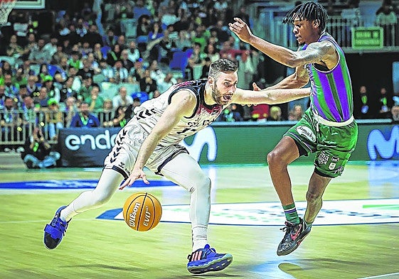 Kullamae, que ha perdido protagonismo hace semanas en el Bilbao Basket, jugó más de 25 minutos en Málaga.