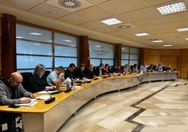 Los concejales de Llodio en el Ayuntamiento.