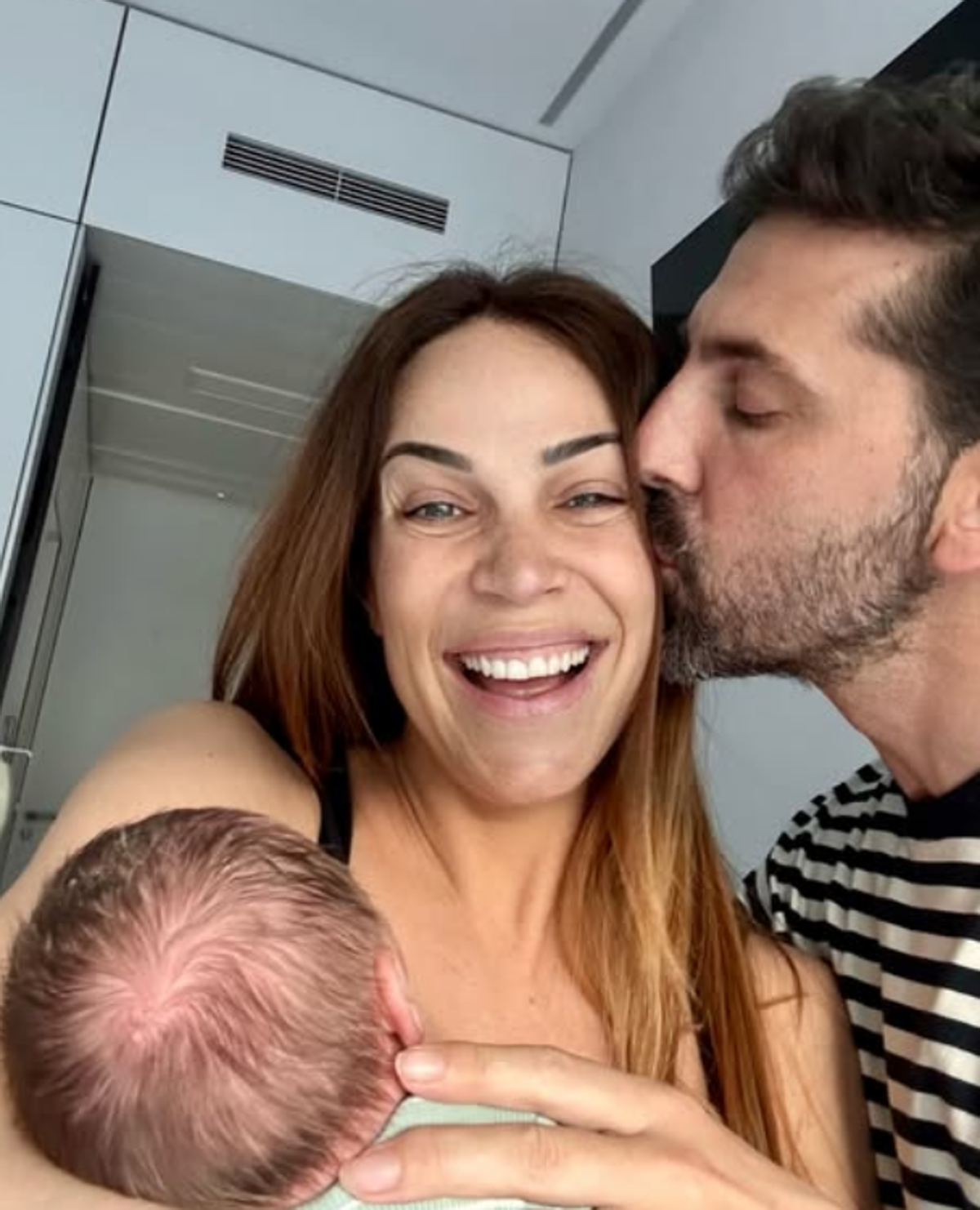 Nerea Garmendia muestra su «cuerpo real» tras dar a luz: «Mi tripa sigue ahí... y ¡no pasa nada!»