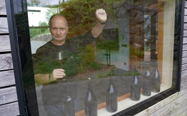«La viña es sobre todo recuerdos, anécdotas, vivencias. Y en el vino, el 99% de los recuerdos son alegres». afirma Joserra Calvo.