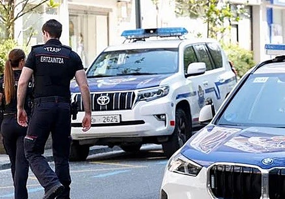 Detenido por robar en dos en viviendas de Plentzia y Gorliz