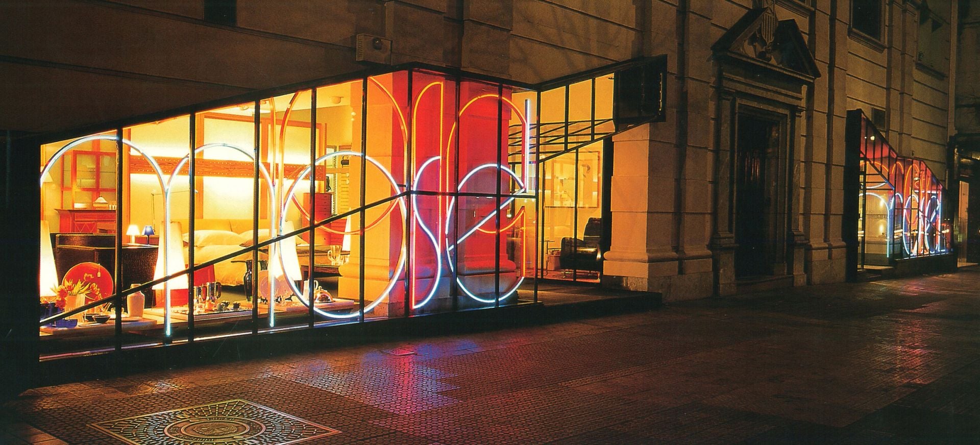 La mítica tienda de diseño de Bilbao que inauguró Paco de Lucía y visitó Frank Gehry cumple 50 años