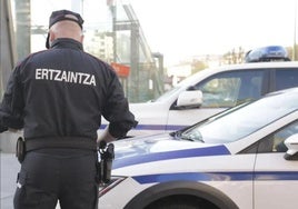 Detenido en Getxo por arrancar del cuello una cadena de oro a una mujer de 82 años