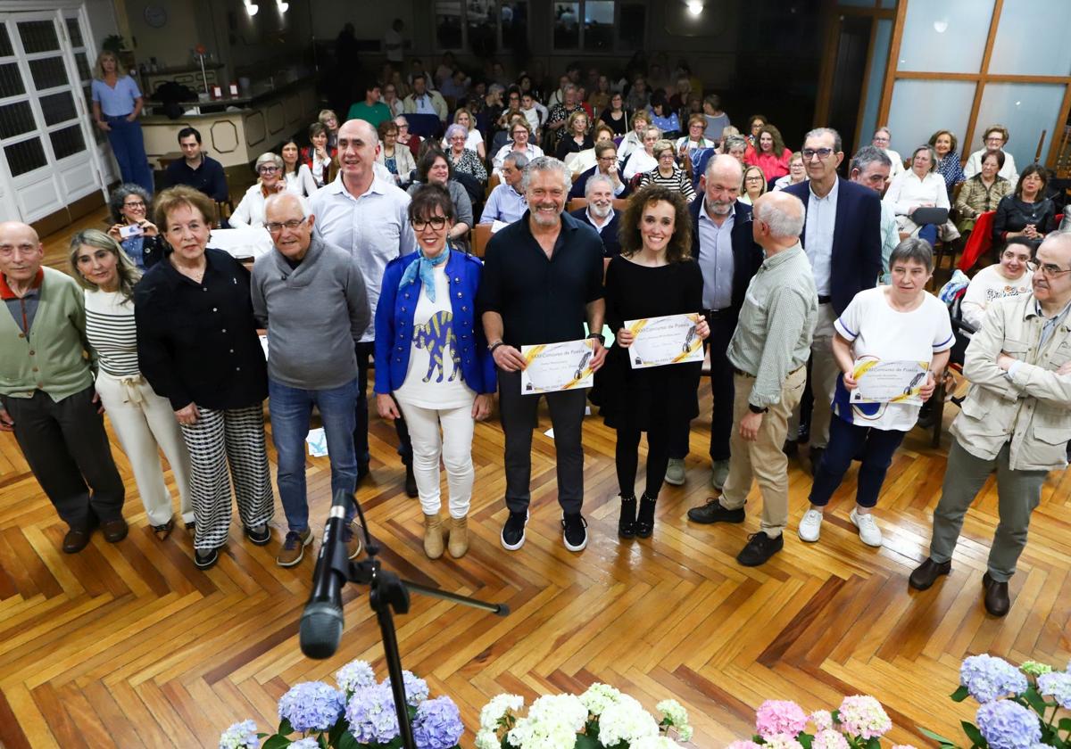 José Manuel Sáiz gana el concurso de poesía de la Asociación de Amas de Casa de Miranda