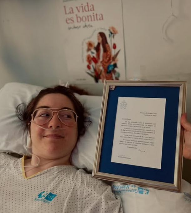 Quién era Belén Domínguez, la joven sevillana fallecida de cáncer a la que le escribió el Papa
