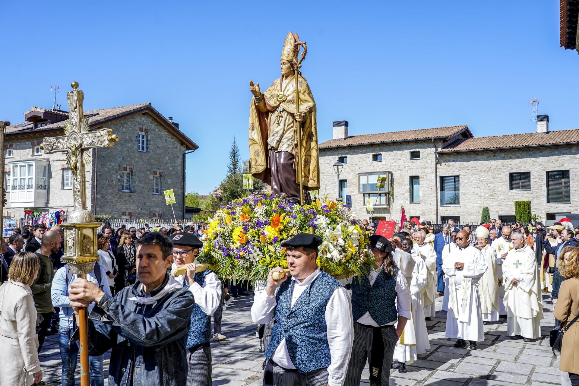 Las imágenes de la celebración de San Prudencio en Armentia