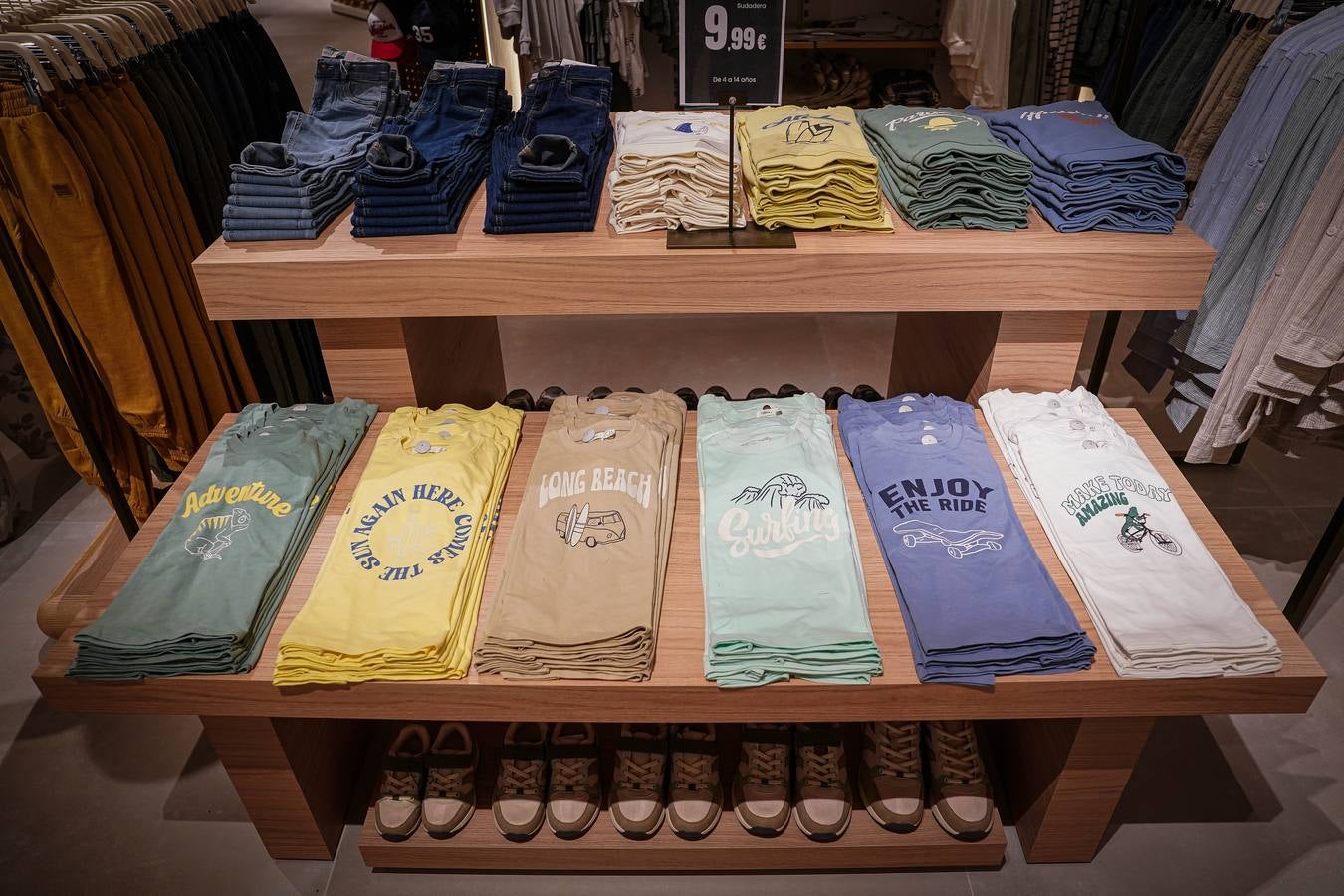 Sfera reabre su tienda en la Plaza Moyúa de Bilbao
