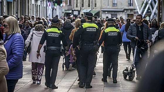 3 detenidos en Vitoria en 5 horas por asaltar a peatones