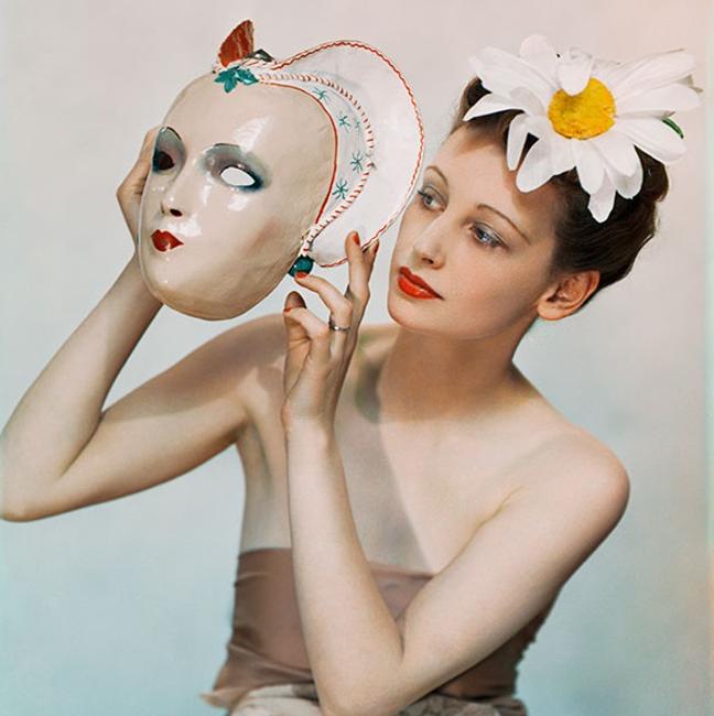 Retrato de la pionera Yevonde Middleton.