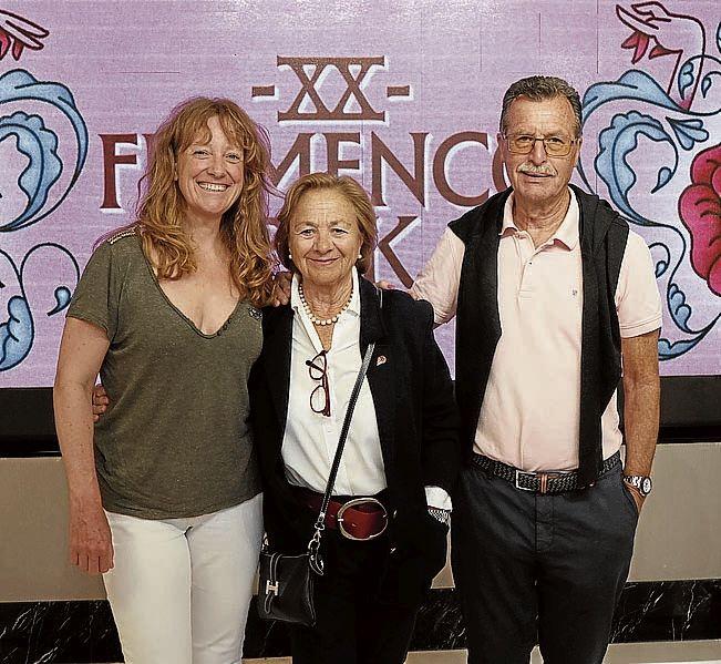 Libe Mancisidor, Isabel Alayo y Stephen Rimmer.