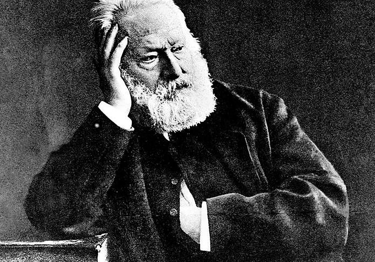 Retrato de Victor Hugo al final de su vida, en la década de 1880.