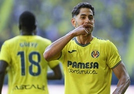 El Villarreal vence a Osasuna y mete presión al Athletic por la cuarta plaza