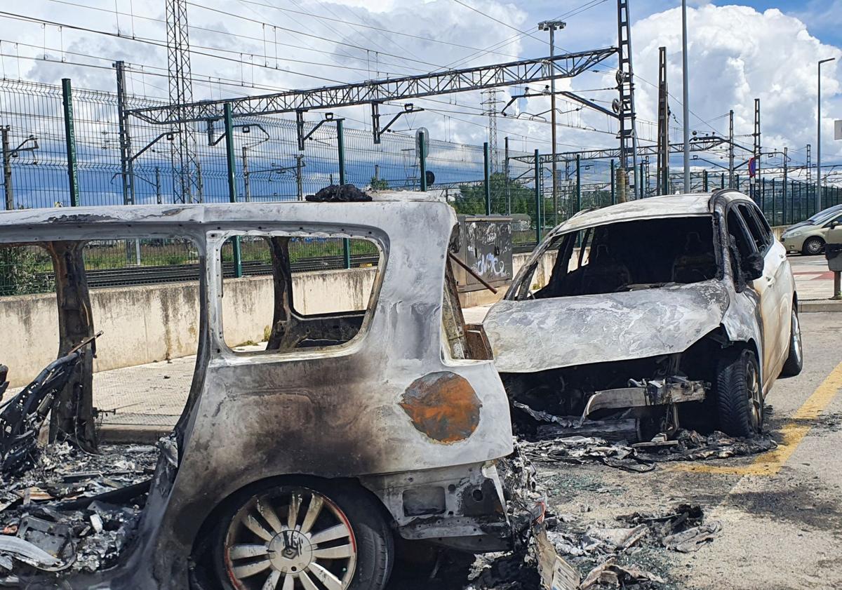 Imagen principal - Los destrozos son evidentes y cuantiosos.