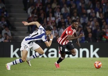 Iñaki Williams probará este martes si está recuperado del golpe sufrido en Anoeta