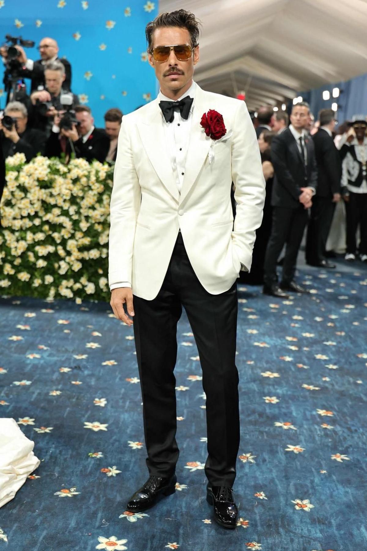 Jon Kortajarena, el bilbaíno que deslumbra en la Gala MET 2025 de Nueva York