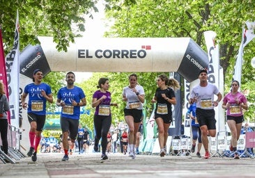 Runners participating in the Vitoria race