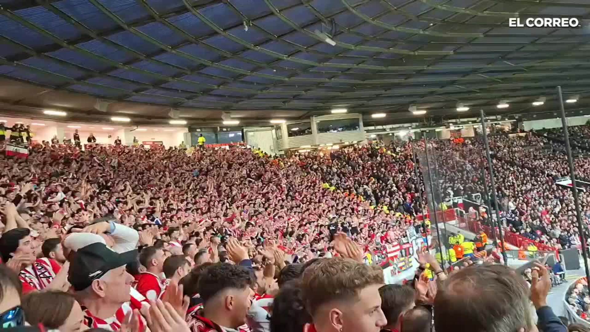 Así ha despedido la afición del Athletic a los jugadores cambiados