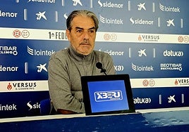 Natxo González, en la sala de prensa de Urritxe.