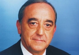 Muere Rafael Abecia, defensor de la obra foral en Álava