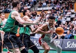 El Baskonia se aferra al play off con otra derrota del Manresa