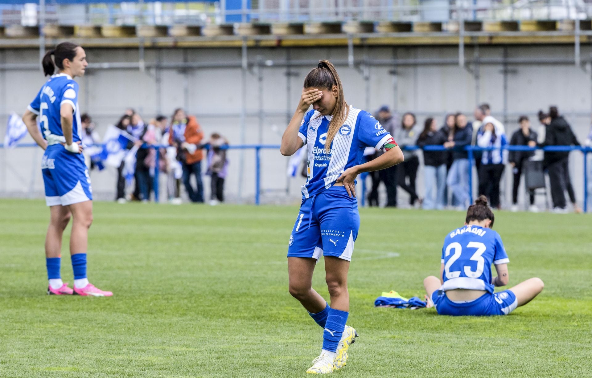 El Alavés Gloriosas-Cacereño, en imágenes