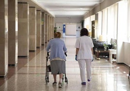 Navarra comienza a cubrir las residencias desde la Atención Primaria