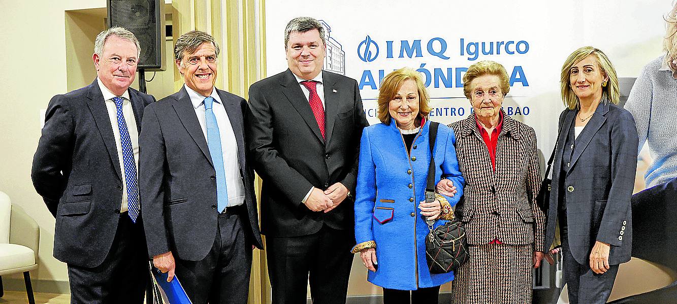 Javier Aguirregabiria, Santiago Canales, Juan Ibarretxe, Maite López, María Luz López y Beatriz Astigarraga.