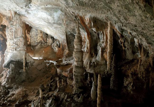 Cueva de Postojna.