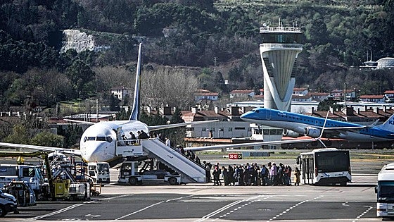 Loiu se prepara para el desembarco británico