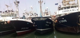 Los barcos de Dakartuna siguen amarrados en Senegal.
