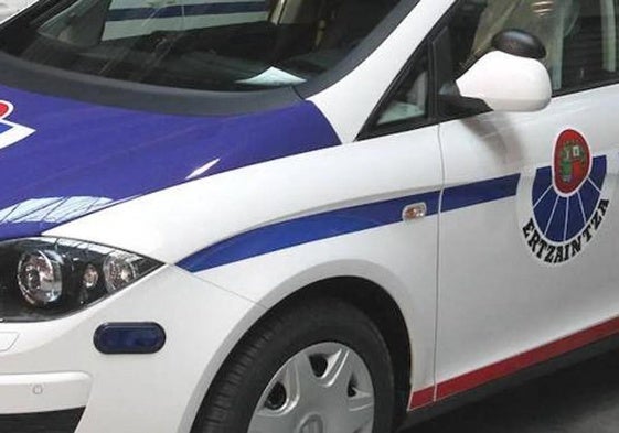 Dos mujeres mayores estafadas en Bizkaia por un falso técnico electricista que entró en sus casas para robar