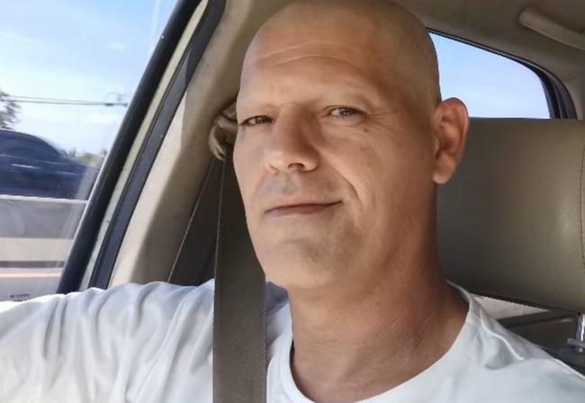 Frank sin pelo, durante su supuesto tratamiento contra el cáncer.