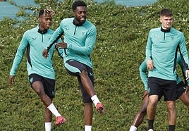 Valverde reconoce que es «un poco complicado» que Nico e Iñaki jueguen en un partido con sabor a Champions