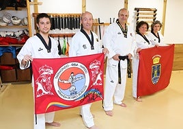 Miembros del Club Gele.