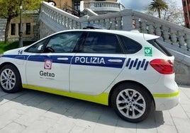 Detenido en Algorta un joven de 27 años por intentar robarle la cadena a un hombre de 72