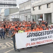 Los trabajadores de Bridgestone han realizado doce jornadas de huelga desde que la empresa anunció el ERE
