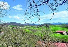 En algunos tramos da la sensación de andar por una campiña francesa.