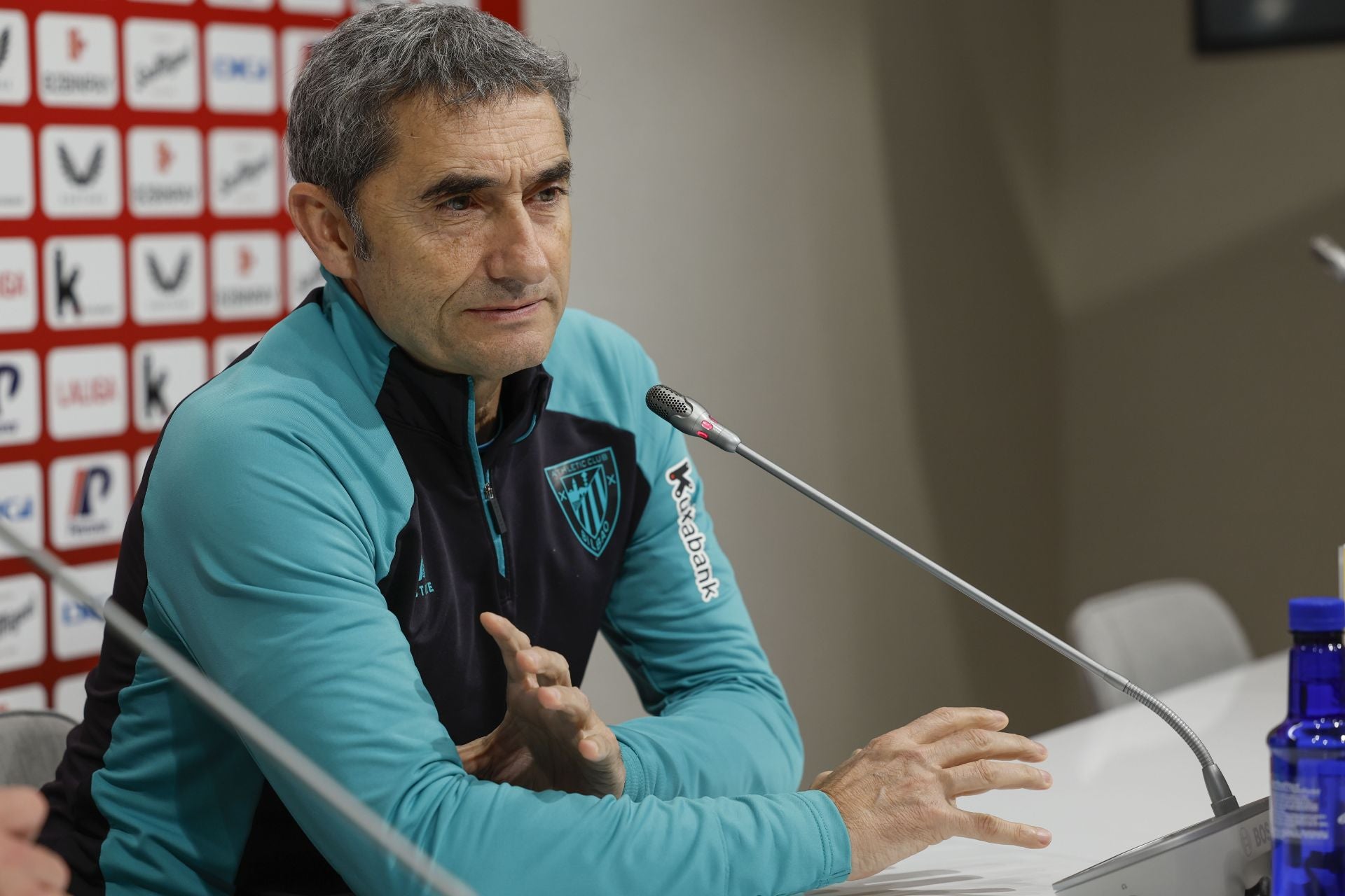 Valverde, en la rueda de prensa de Lezama.