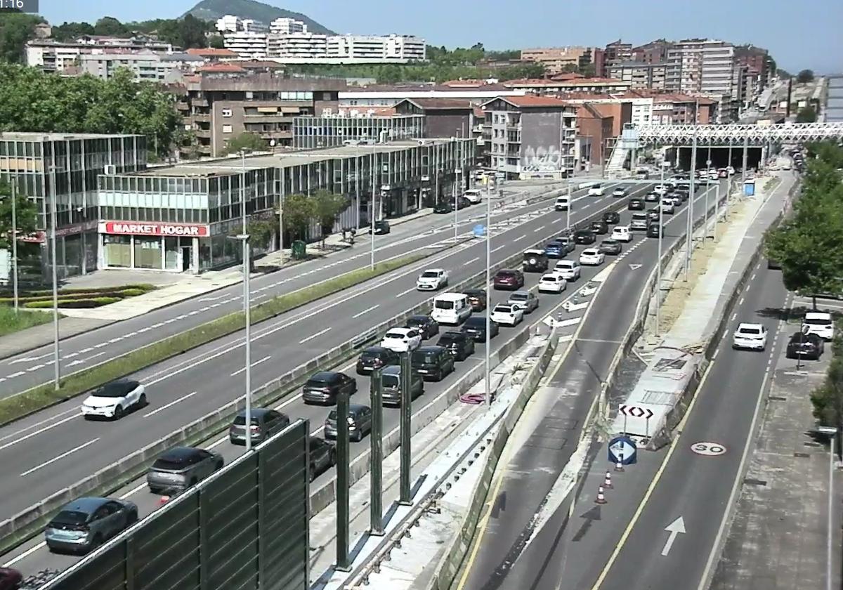 Solucionadas las retenciones en La Avanzada tras un accidente múltiple