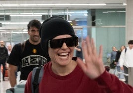 Melody, que ha cancelado su agenda, tras regresar a España: «Se han dicho cosas que no son verdad, necesito unos días tranquilita»