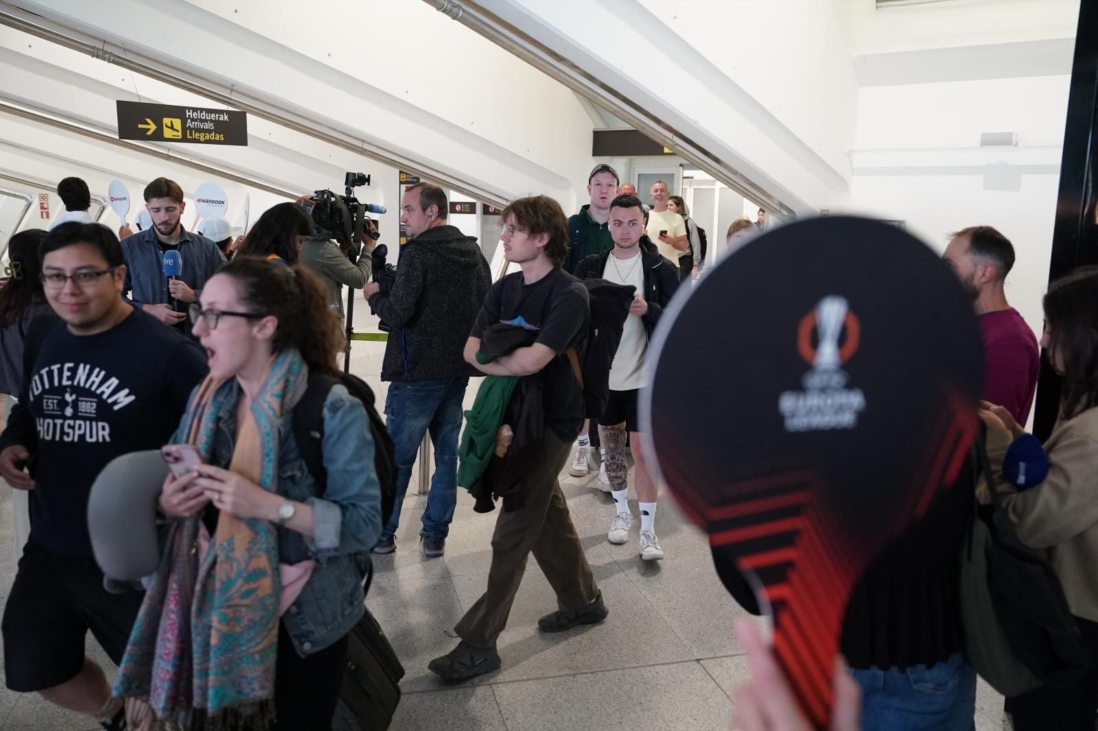 El desembarco inglés en el aeropuerto de Bilbao