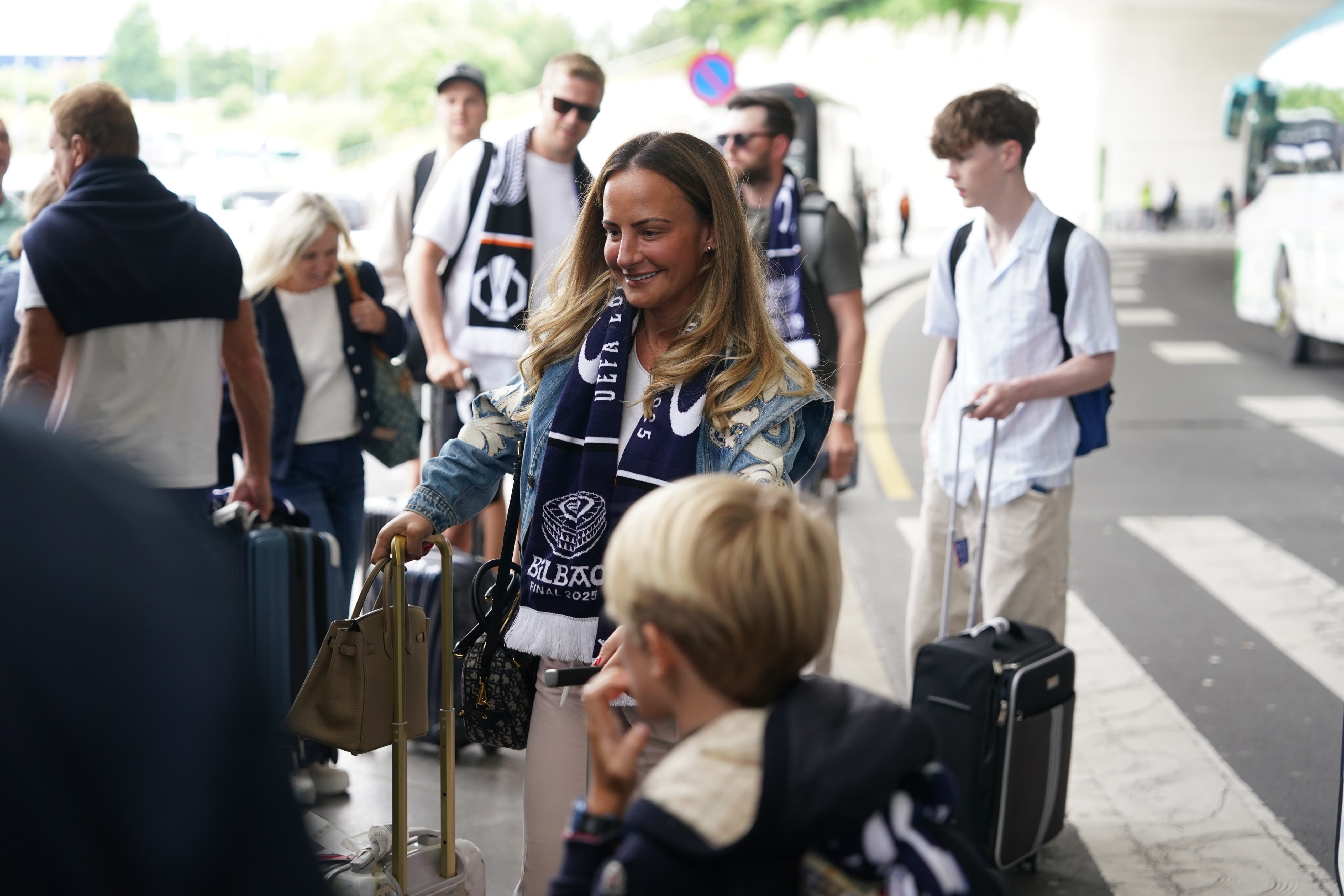 El desembarco inglés en el aeropuerto de Bilbao